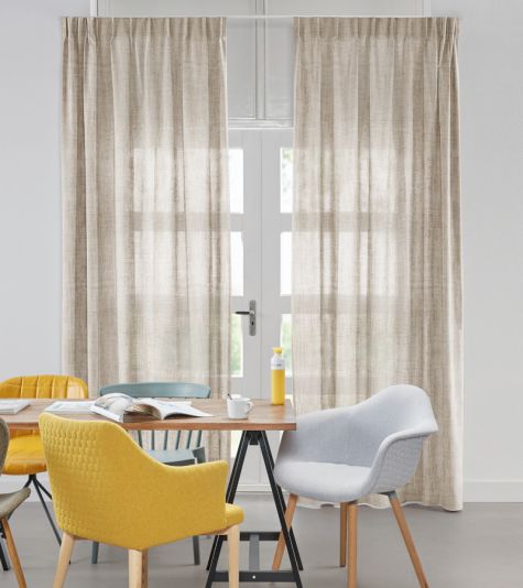 Beige transparente gardiner