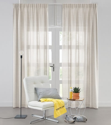 Beige transparente gardiner