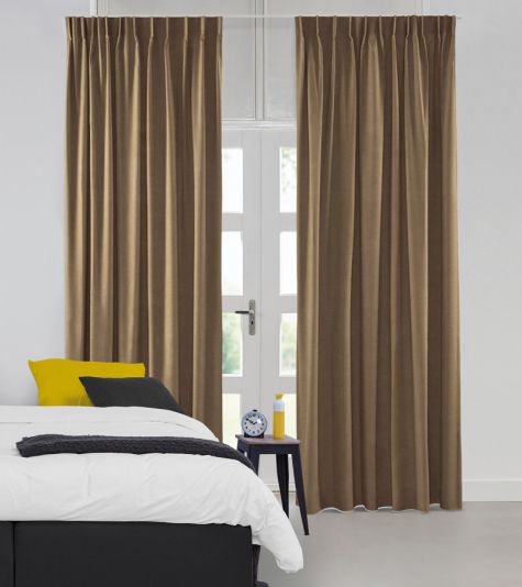 Beige gardiner færdigsyede